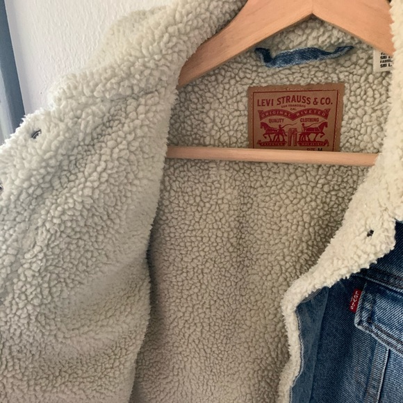 Levi’s original Sherpa trucker jacket - Picture 4 of 5